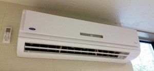 The two-year-old Publications Room conditioner unit has been inoperable since early July, despite numerous service visits. (photo by Parker Layman)