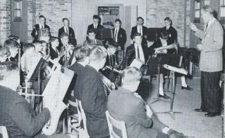 The Marching Wolves' ancestors practice in 0101 in 1965. (Photo credits: The Conifer)