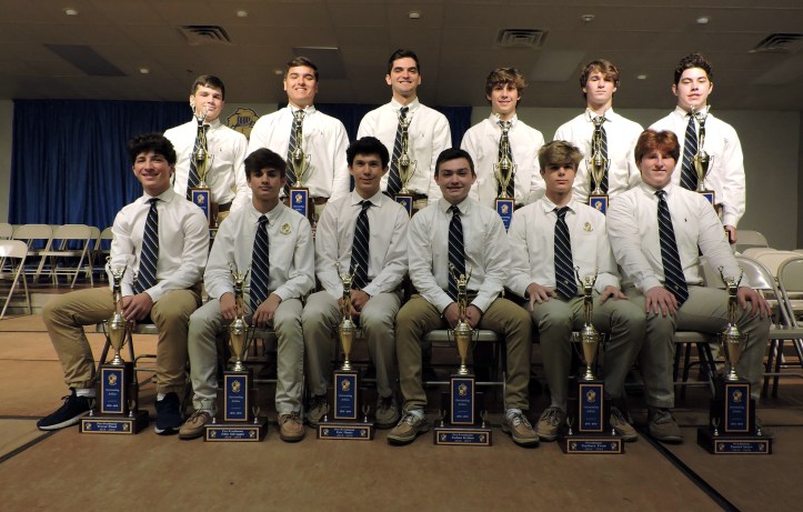 underclassmen athletic award winners